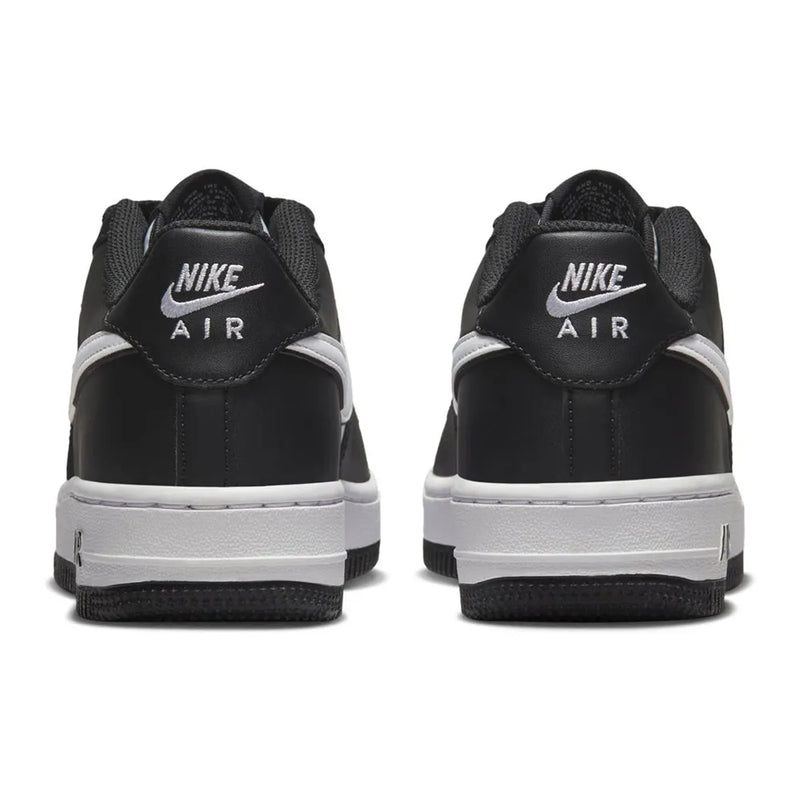 Nike Air Force 1 ‘Panda’
