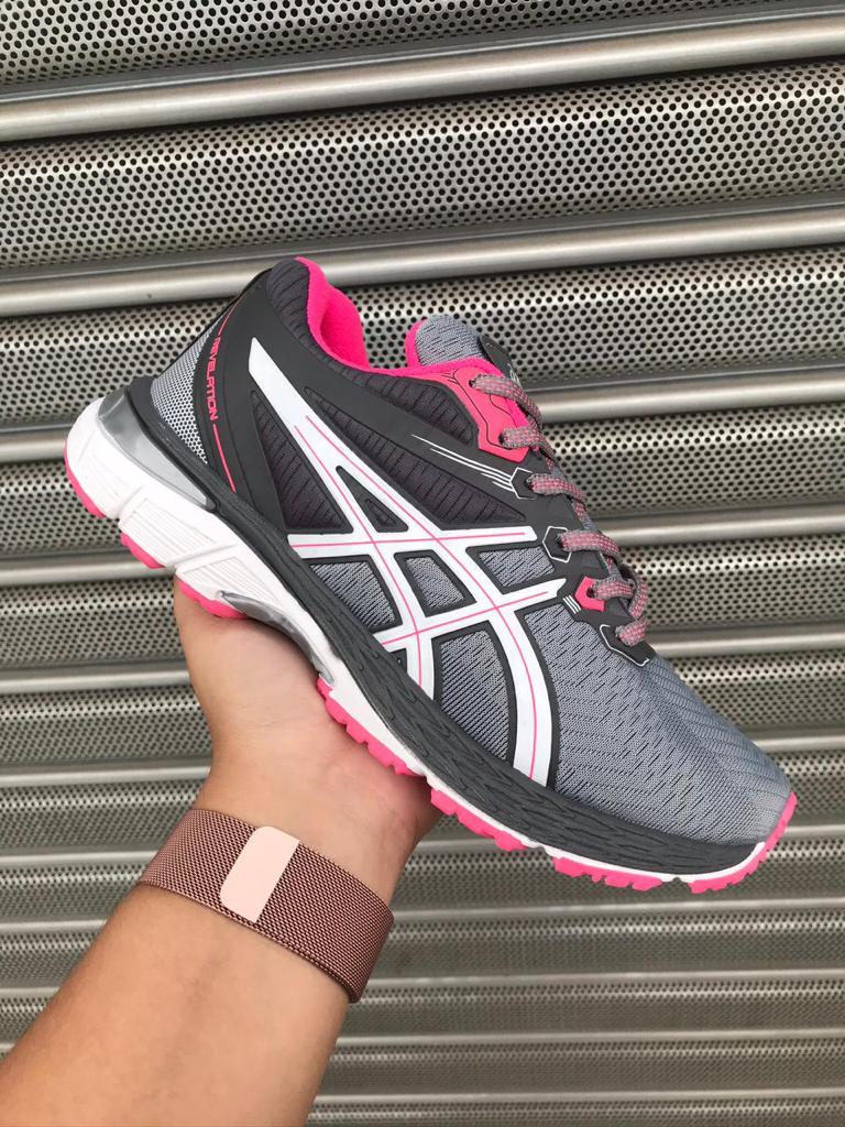 Asics Gel Revelation